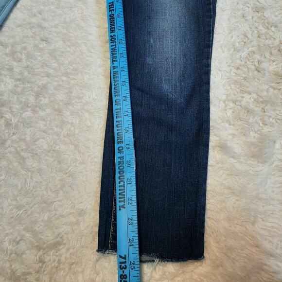 Levi's Two-Tone Blue Ankle Jeans - Picture 7 of 11